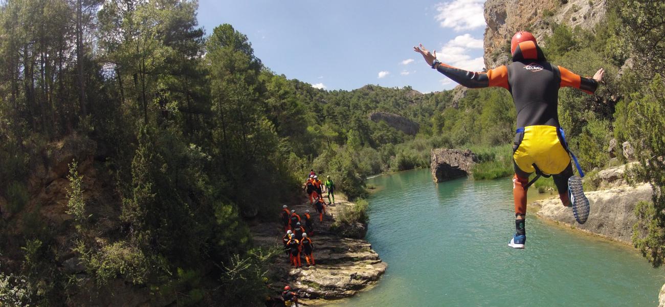 Barranquismo en la sierra de Cuenca