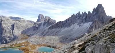 Senderismo en Dolomitas.